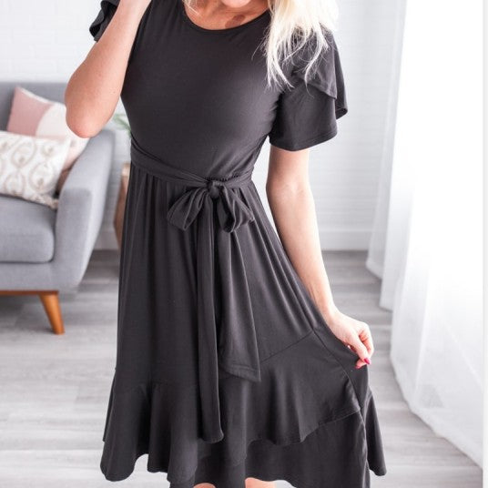 Double-layer Hem Tied Dress