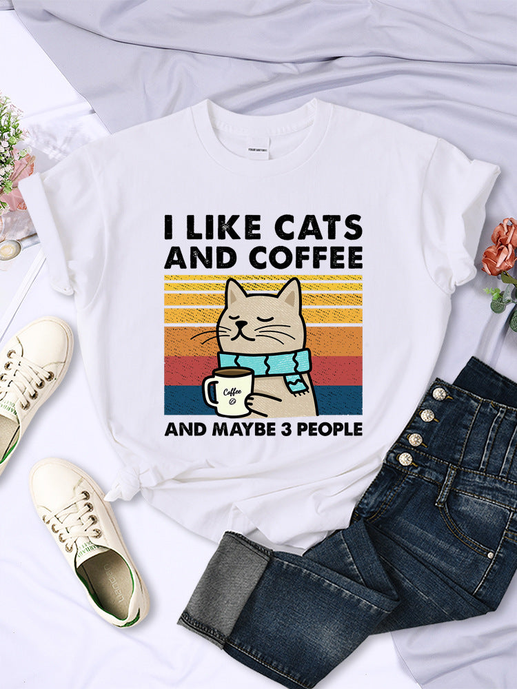 Maybe 3 People Short Sleeved Printed T-shirt