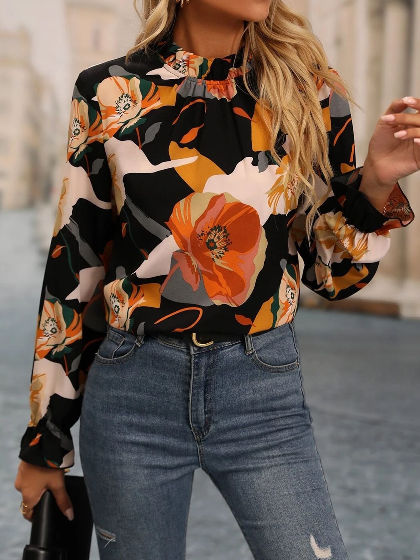 Ruffled Collar Printed Long Sleeve Shirt