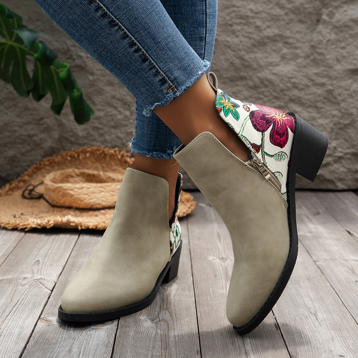 Flowers Printed Ankle Boots Side Zipper V-cut