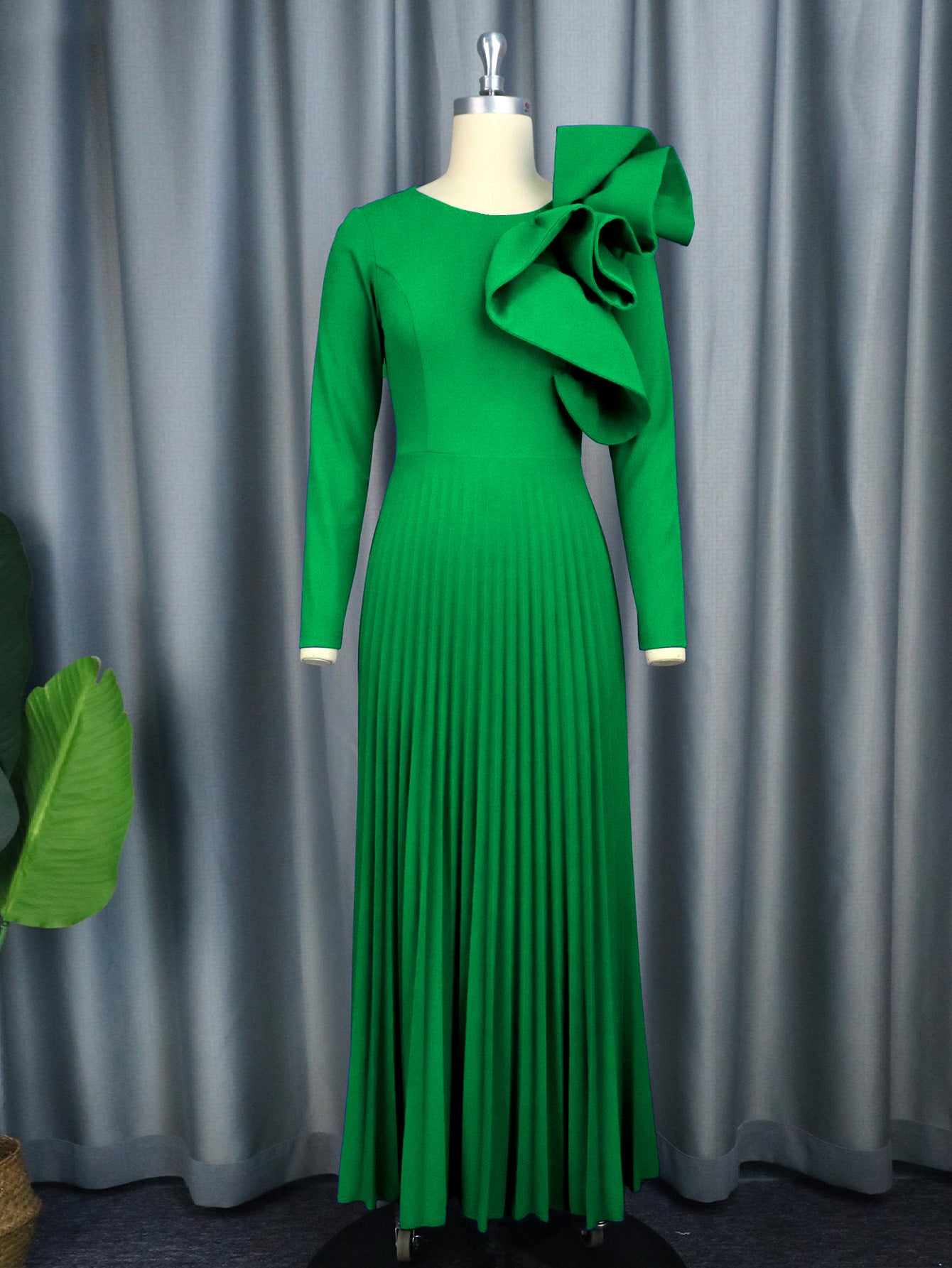 Long-sleeved Pleated Dress