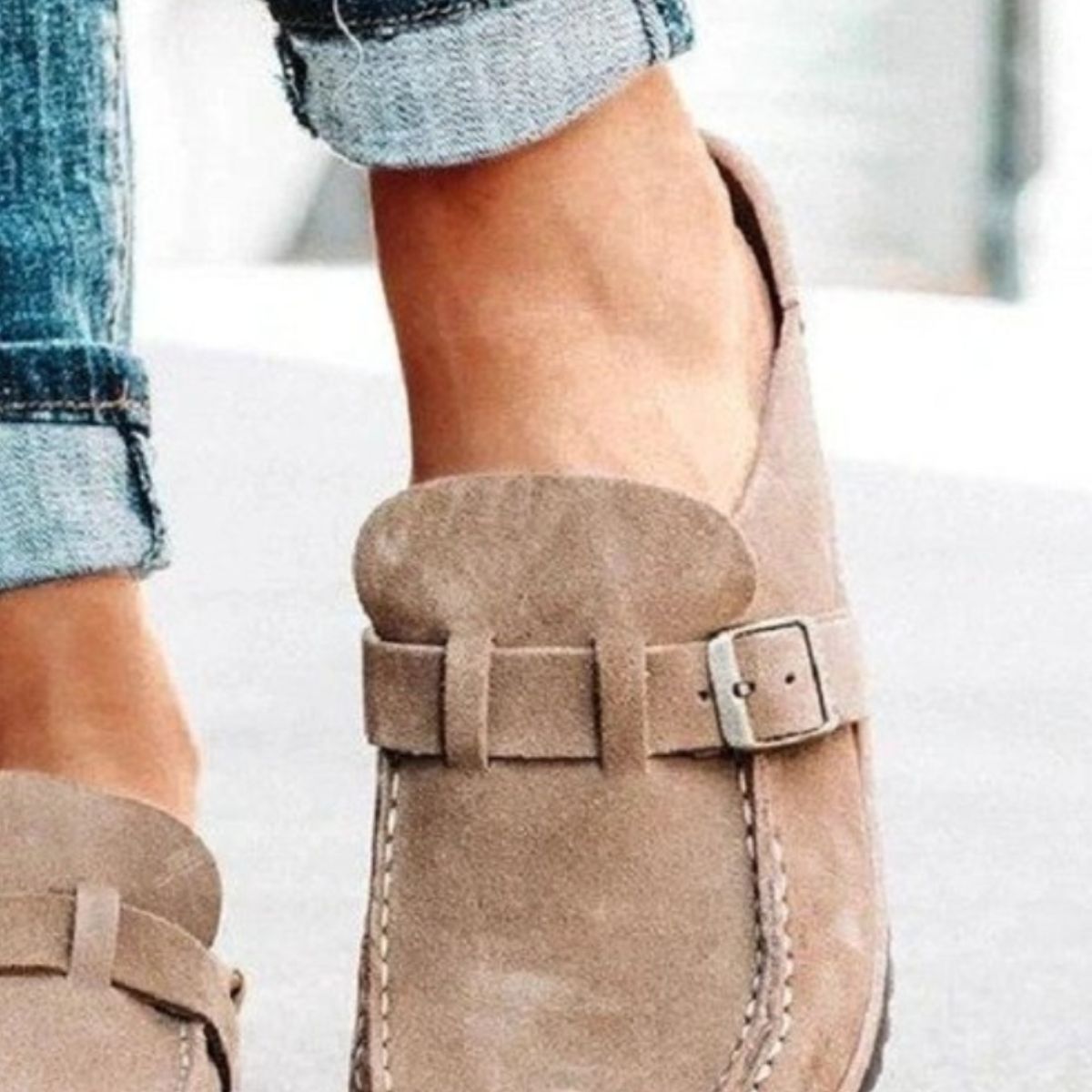 Low Heel Buckle Loafers