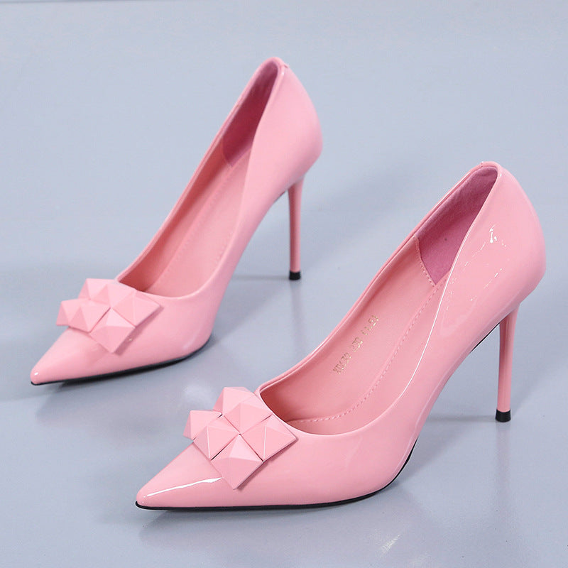 Pointed Toe Geo Heels