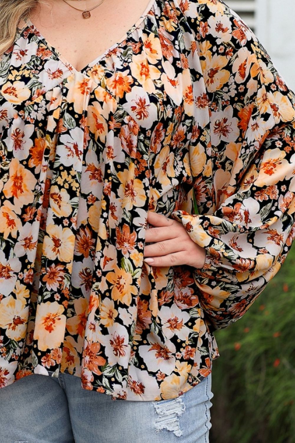 Floral V-Neck Balloon Sleeve Plus Blouse