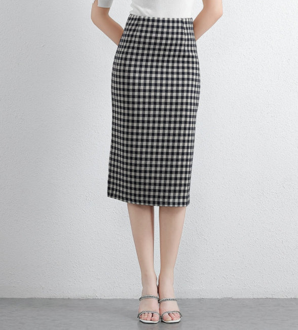 Checkered Knitted Women's Skirt