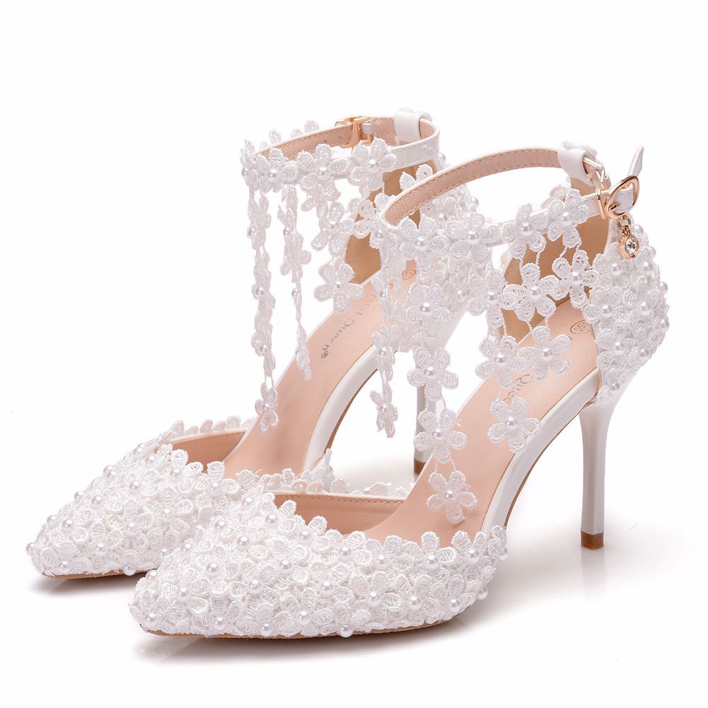 White Lace Flower Tassel Shoes