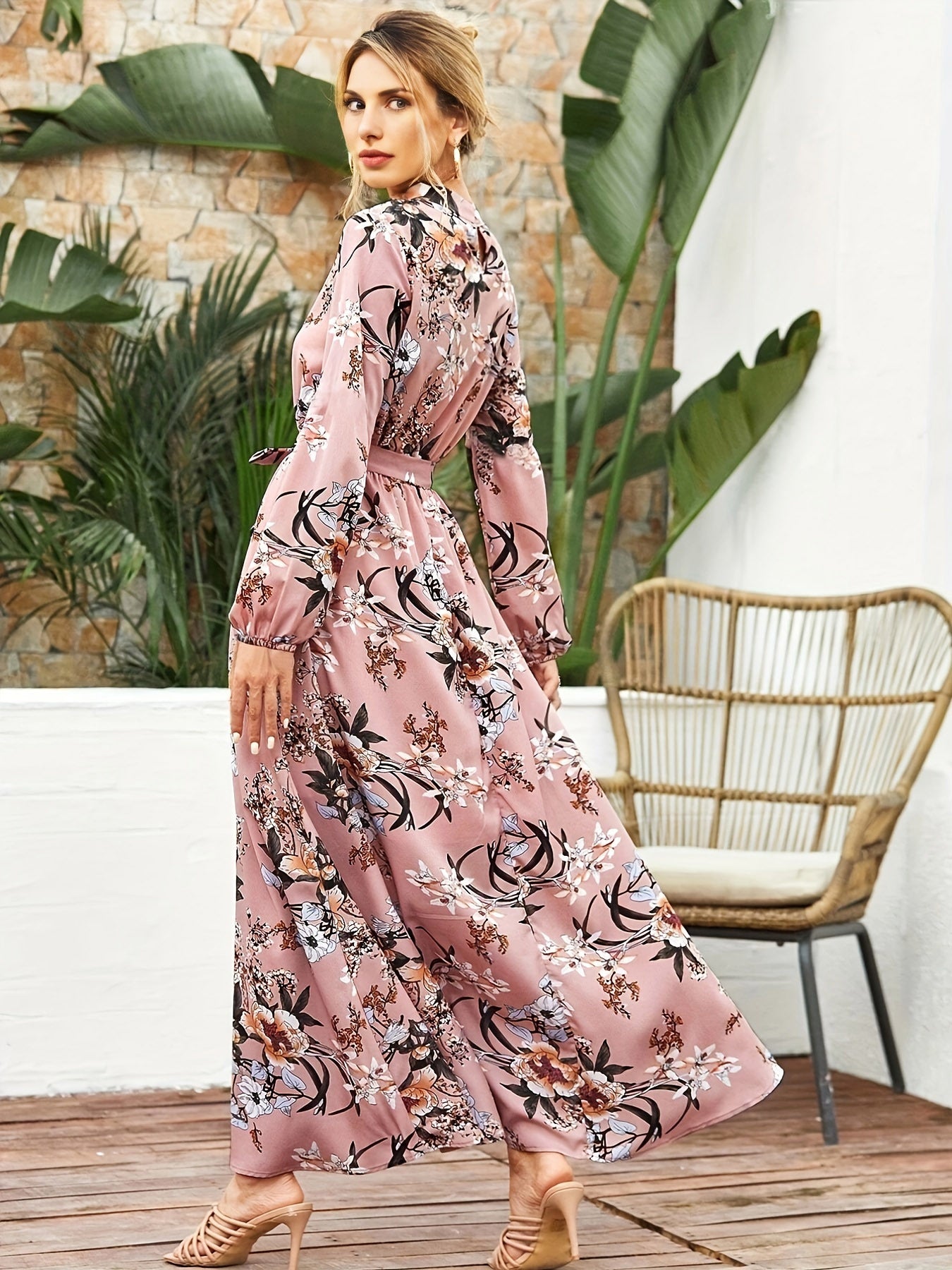 Long Sleeve Round Neck Floral Bohemian Dress