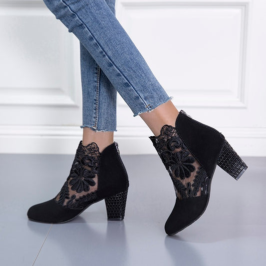 Lace Round Toe Thick Heel Shoes