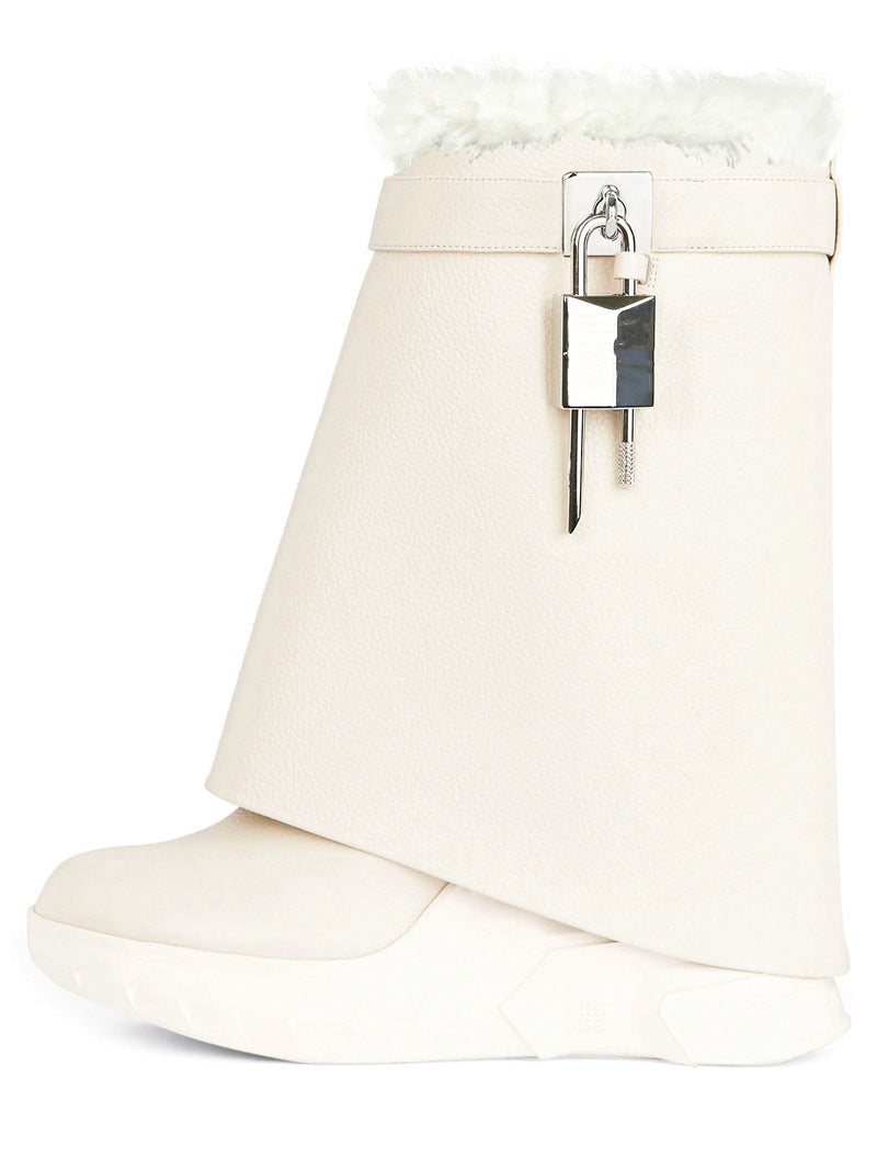 Oversized Plush Mid Length Boots